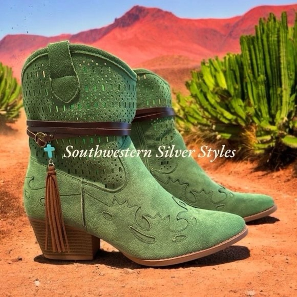 NEW Southwestern Vegan Faux Suede Leather Apple Green Size 10 Boho Cowgirl Boots